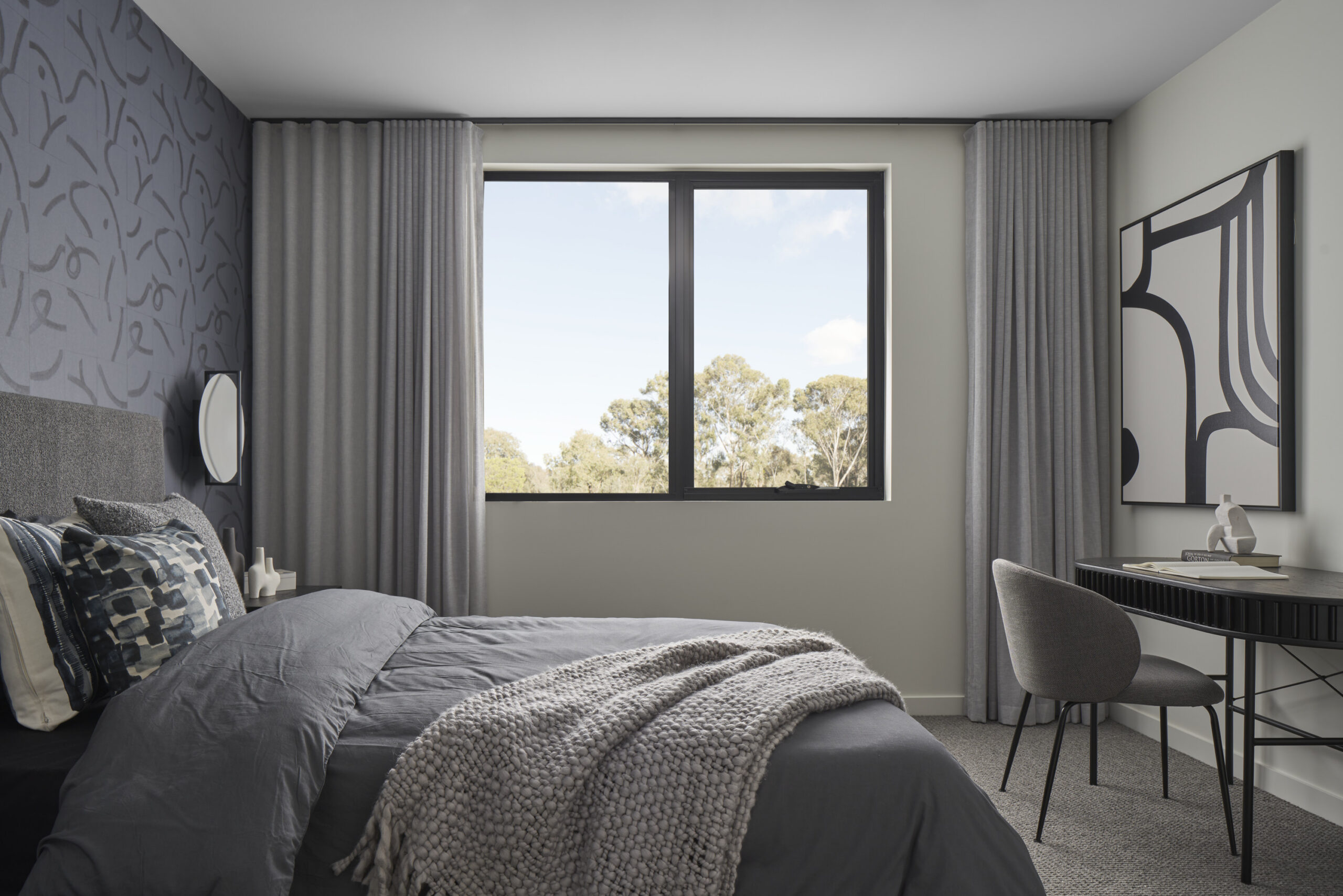 Essential Windows – Bedroom – Black